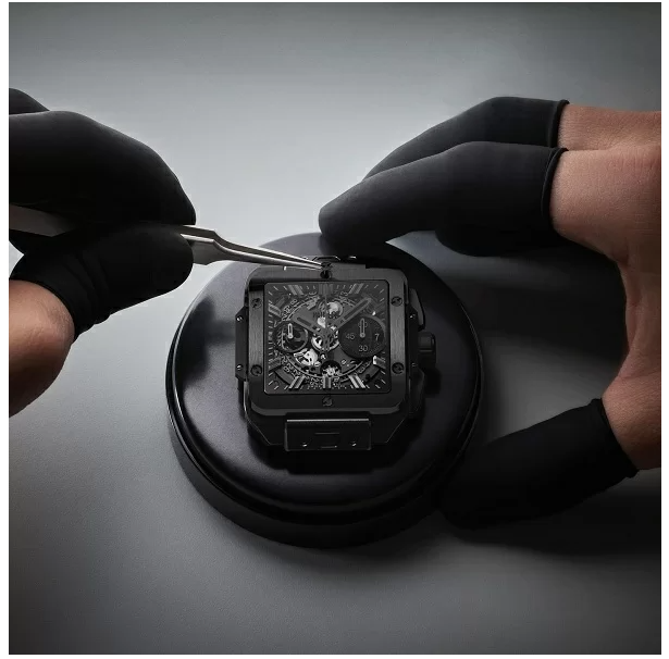 cach deo dong ho hublot 15