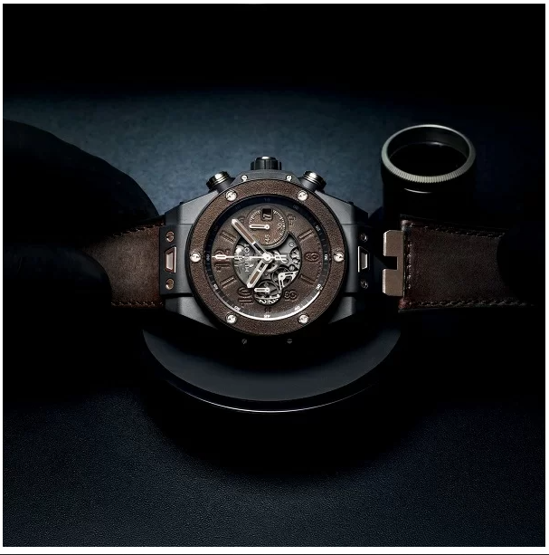 cach deo dong ho hublot 17