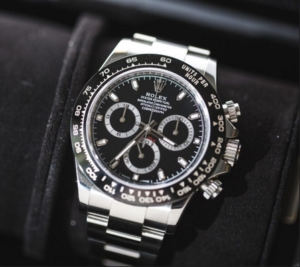 cach phan biet dong ho rolex that gia 1