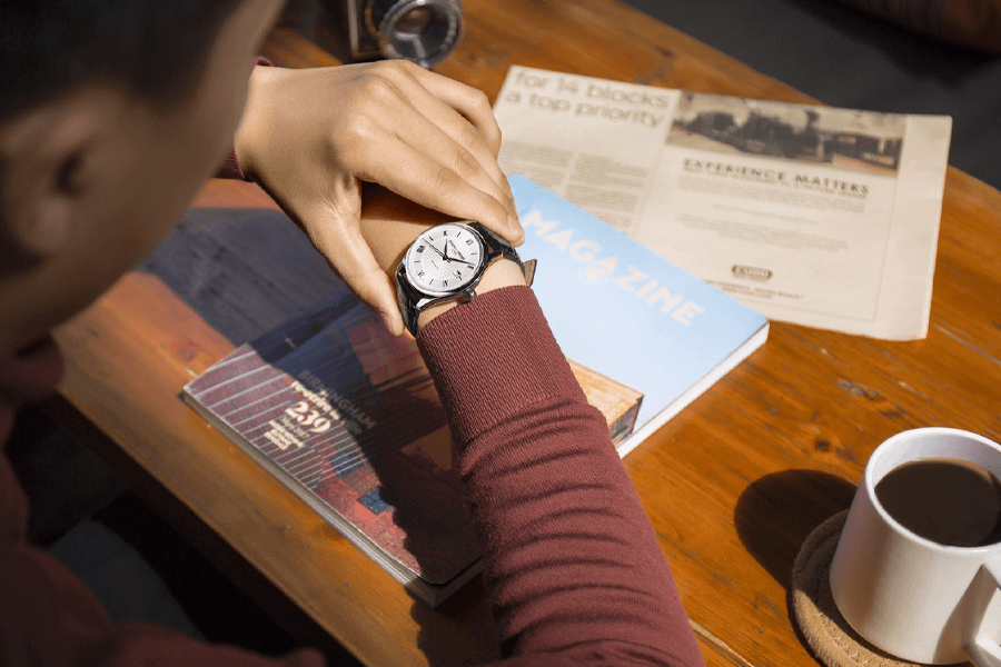 dong-ho-nam-frederique-constant-1