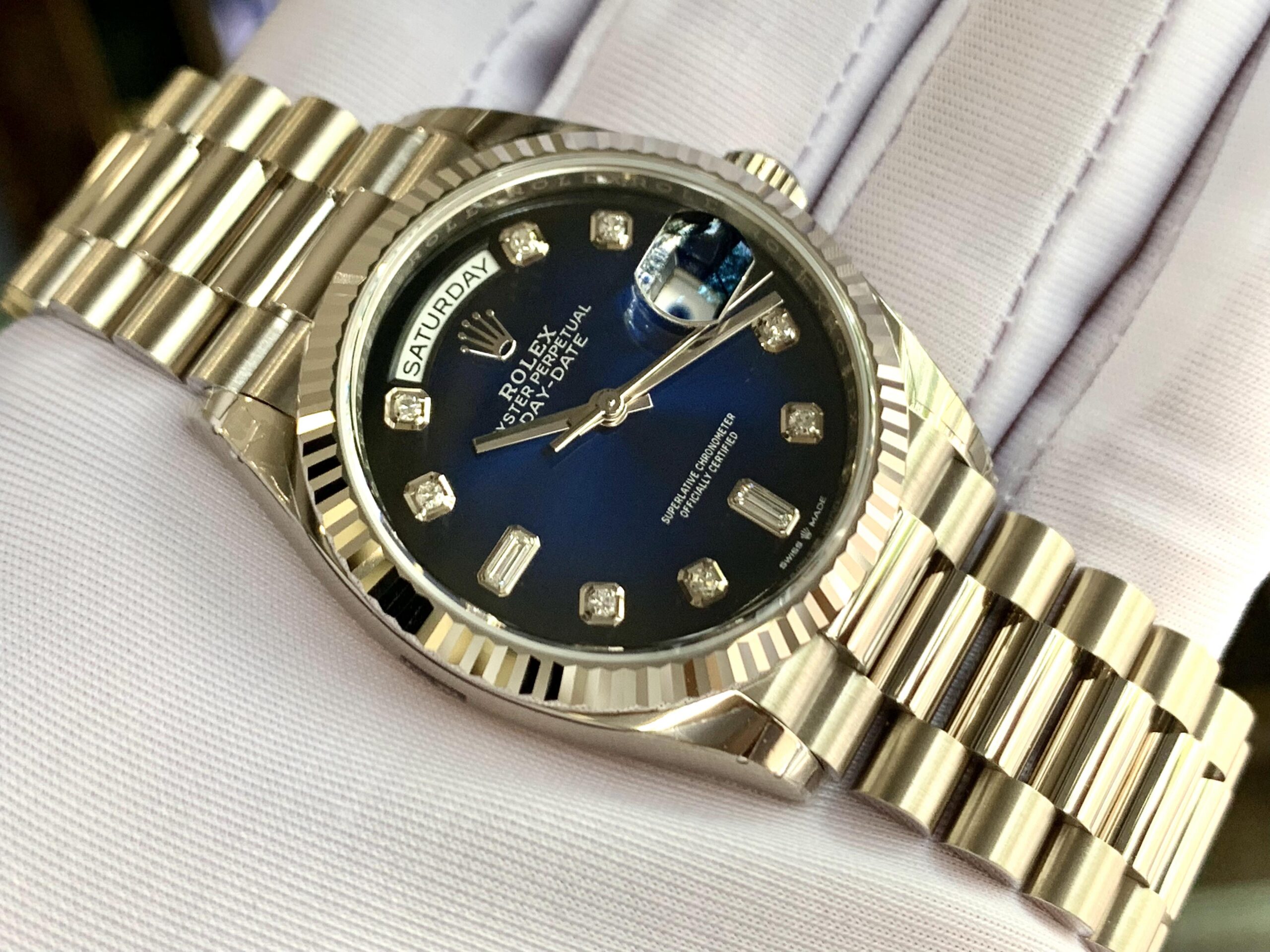 mat dong ho rolex 2