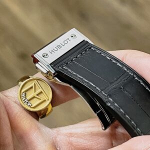 4 Hublot Classic Fusion Titanium Diamond