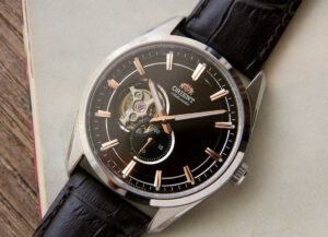 cach-phan-biet-dong-ho-orient-that-gia-2