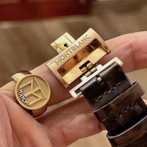 7 Montblanc 7074 - Calibre 4810 503