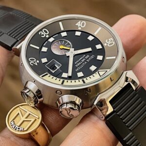 6 Louis Vuitton Tambour Diver Q1031