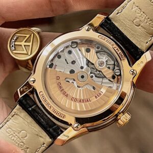 7 Omega DeVille Hour Vision 18k 431.63.41.21.13.001