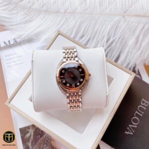 4 Bulova 98R230 Quartz - 30mm
