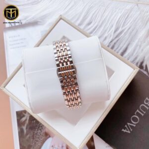 5 Bulova 98R230 Quartz - 30mm
