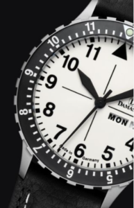 đồng hồ Damasko 2