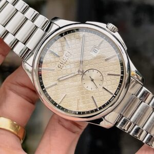 2 Gucci YA126320