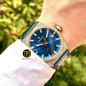 2 Zenith Defy Classic Titanium 95.9000.67051.R584