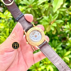 2 Maurice Lacroix Les Classiques LC6068-YG101-13E