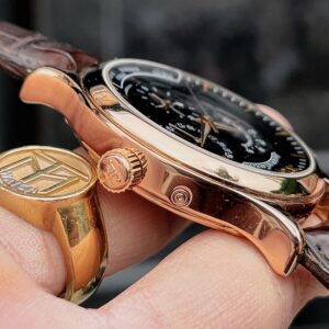 3 Jaeger-LeCoultre Master Control Geographic 142.240.927SB