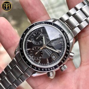 2 Omega Speedmaster Chronograph 3210.50.00