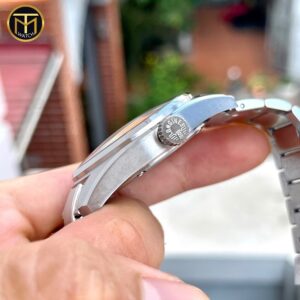 4 Longines Spirit L3.810.4.93.6 COSC Chronometer Automatic