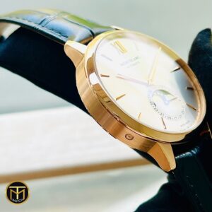 4 Montblanc Heritage 111185 Spirit Moonphase 18K