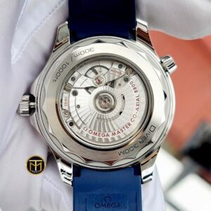 5 Omega Seamaster 300 Professional Diver 210.32.42.20.06.001