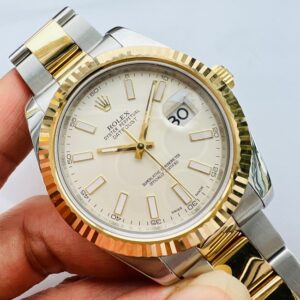 1 Rolex Date Just Oyster 116333 White Index Dial