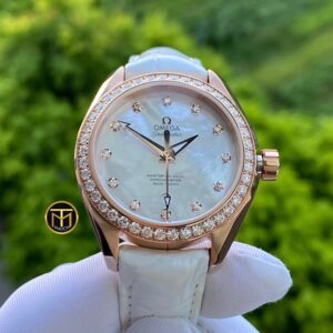 2 Omega Seamaster Aqua Terra 231.58.34.20.55.003