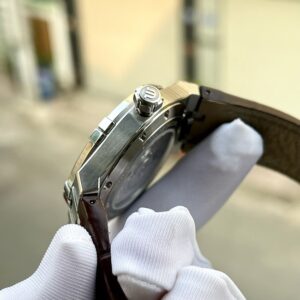 4 Maurice Lacroix Aikon AI6008-SS001-130-1