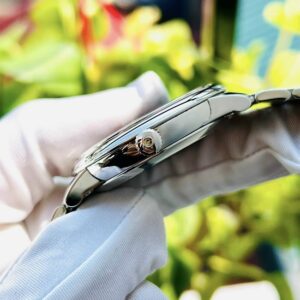 6 Omega DeVille Prestige 424.10.40.20.06.001 Chronometer