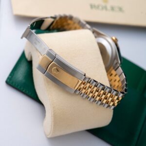 7 Rolex Datejust 126233 Champagne Automatic