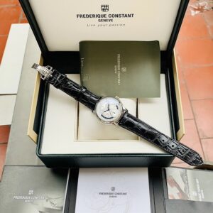 2 Frederique Constant Manufacture Worldtimer FC-718WM4H6