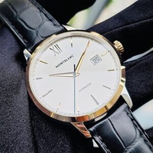 2 Montblanc Heritage 111624 Spirit Date Automatic 39mm
