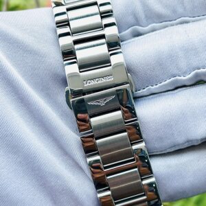 3 Longines Conquest Classic Moonphase L2.798.4.52.6