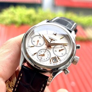 3 Longines Conquest Heritage Chronograph L27424762