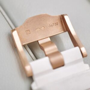 4 Audemars Piguet 67540OKZZA010CA01 18K Rose Gold