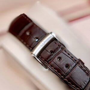 4 Baume & Mercier Clifton 10052 Classic Automatic