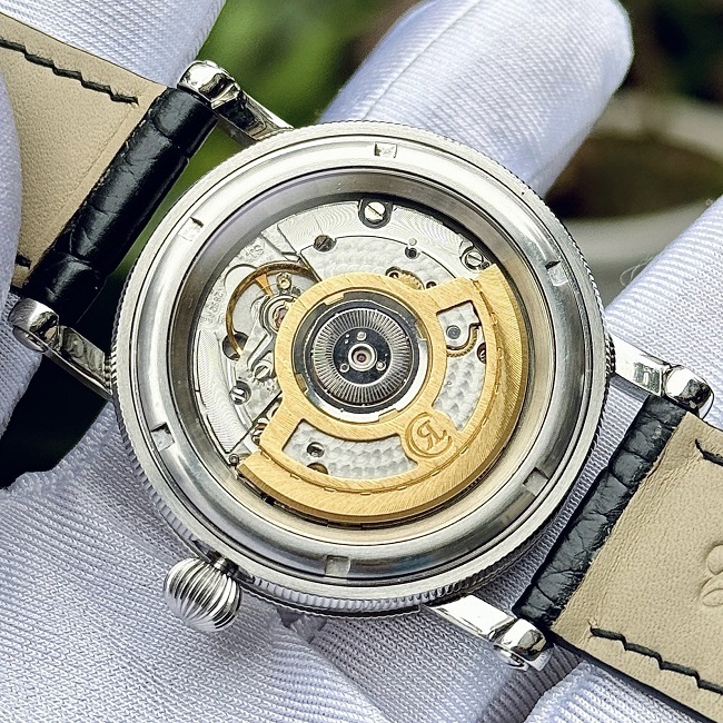 4 Chronoswiss Tribdate Calendar Lunar Moonphase CH9323 4 Chronoswiss Tribdate Calendar Lunar Moonphase CH9323