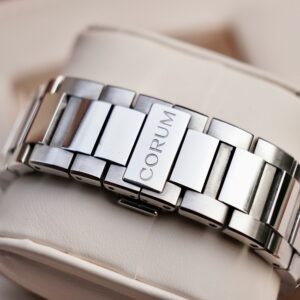 4 Corum Romulus Power Reserve Automatic 373.515.20V810 BA65