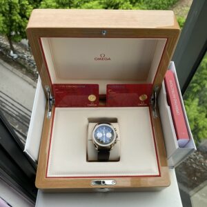 4 Omega Speedmaster Chronoscope Co-Axial 329.92.43.51.10.001