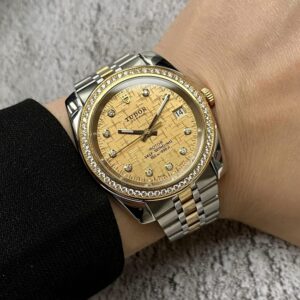 4 Tudor Classic Automatic Diamond Champagne Dial 21023