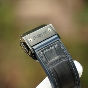 5 Hublot Ceramic Blue Dial 42mm 542.CM.7170.LR