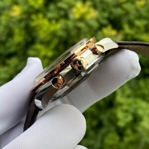 6 Omega Seamaster Co-Axial Moonphase 304.23.44.52.13.001