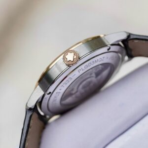 2 Montblanc Heritage 111624 Spirit Date Automatic