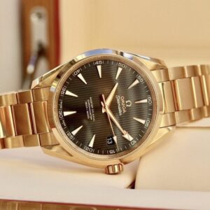 4 Omega Seamaster Aqua Terra 231.50.39.21.06.003 Automatic