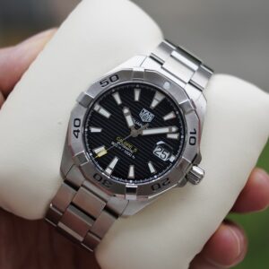 4 Tag Heuer Aquaracer Calibre 5 WBD2110.BA0928