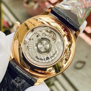 5 Maurice Lacroix Les Classiques 40mm LC6008-PG101-330
