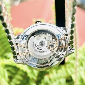 5 Montblanc Heritage 111625 Spirit Date Demi 18K Rose Gold