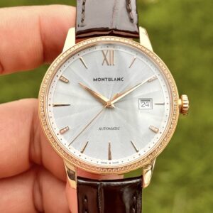 5 Montblanc Heritage 113706 Spirit Date Diamond