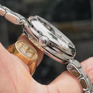 5 Omega DeVille 425.30.34.20.51.001 Ladymatic Calibre 8520