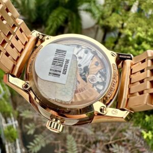 5 Omega Hour Vision Annual Calendar 18K 431.60.41.22.02.001