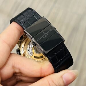 5 Ulysse Nardin Executive Dual Time Chronometer 246-00-342