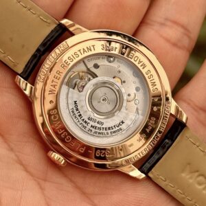 6 Montblanc Heritage 113706 Spirit Date Diamond
