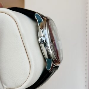 8 Omega DeVille Prestige Orbis 39.5mm 424.13.40.20.03.003