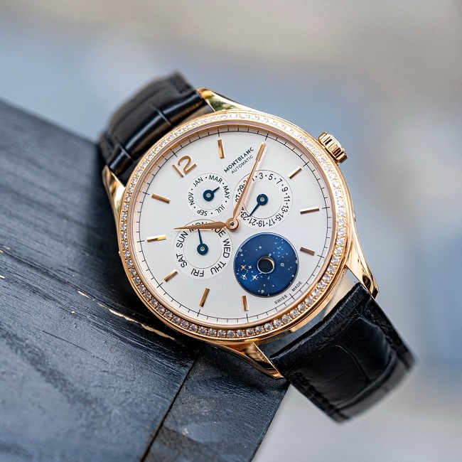 1 Montblanc Heritage Chronometer Quantième Limited 113355 1 Montblanc Heritage Chronometer Quantième Limited 113355